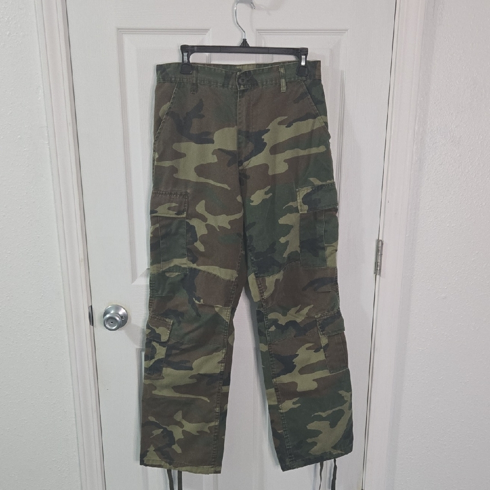 Local European Camouflage Straight Leg Pants